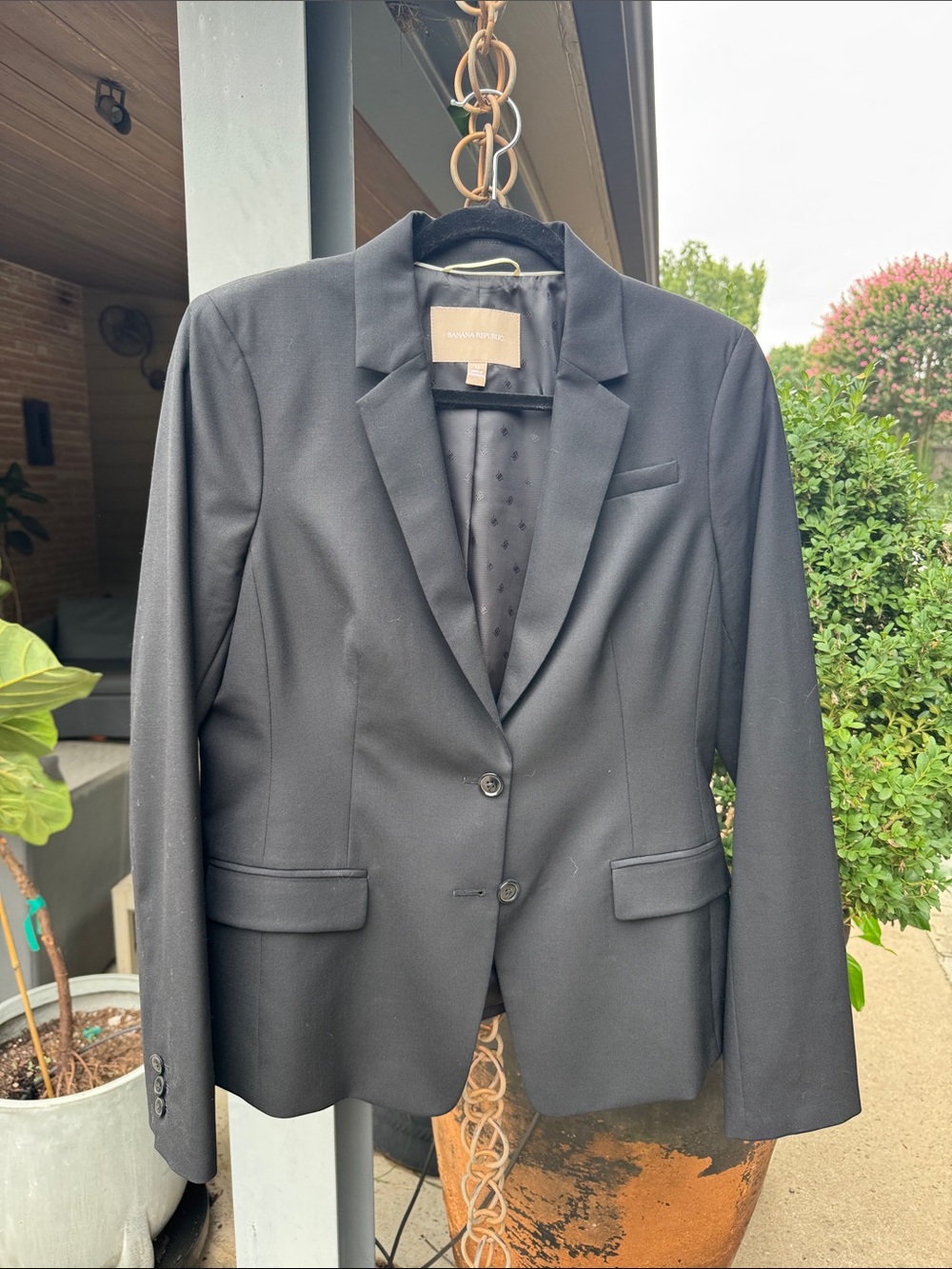 Banana Republic Black Women's Two-Button Tailored Blazer